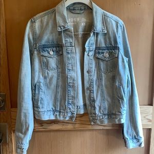 Light denim 1969 jacket